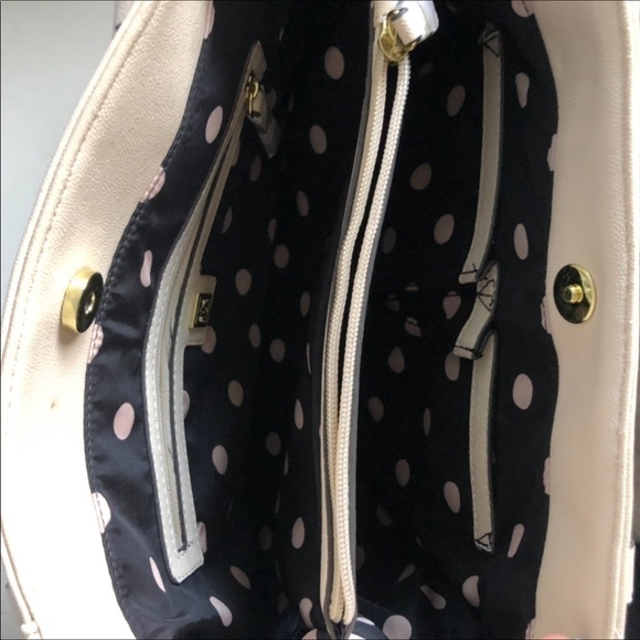 Ann Klein Satchel cream purse - Picture 5 of 10